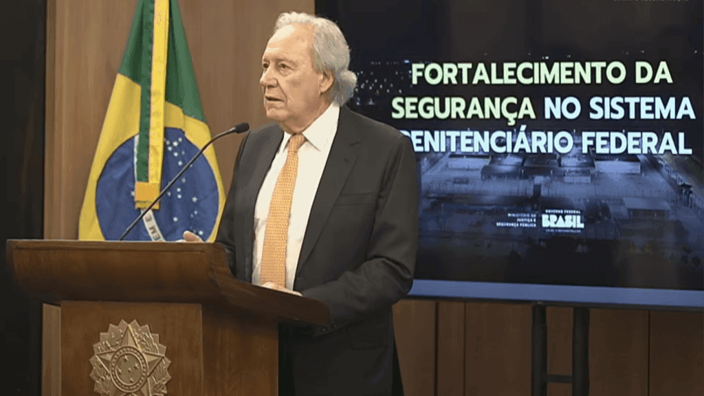 Construção de muralhas fortalecerá segurança das penitenciárias