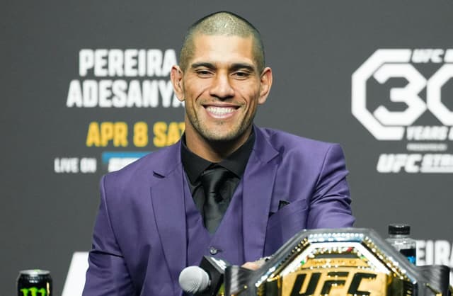 Estratégia de Poatan visa confundir adversário nas redes sociais