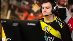 Suspensão de jogadora russo por skin racista no CS2