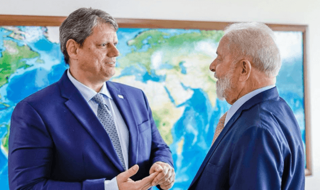 Divergência entre Tarcísio e governo Lula sobre verbas