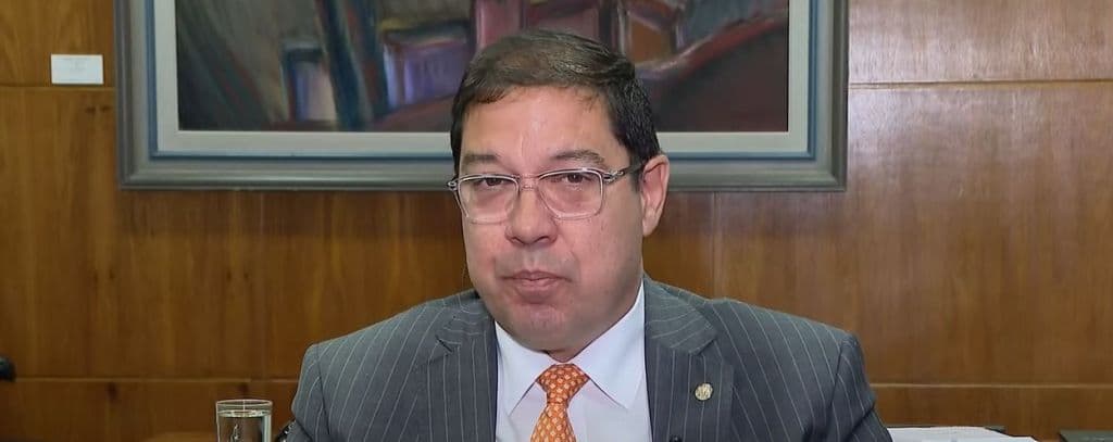 Vice-presidente da Câmara confirma acordo sobre a CCJ