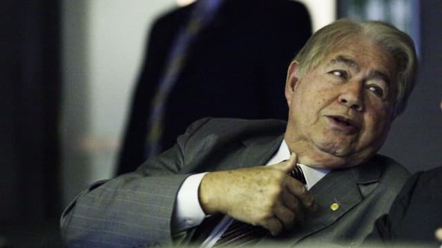 Lula lamenta falecimento de Newton Cardoso