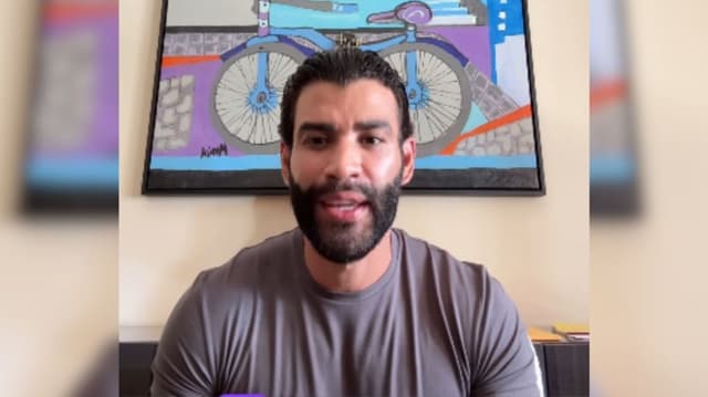 Gusttavo Lima agradece pontuação em pesquisa presidencial