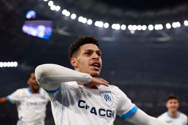 Luís Henrique brilha e dá vitória ao Olympique