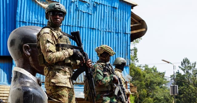 Rebeldes M23 Resgatam Esperanças de Paz no Congo