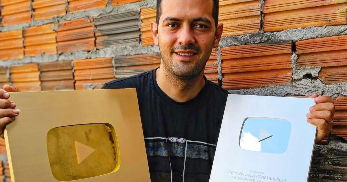 Pedreiro se torna influenciador e conquista milhões de seguidores