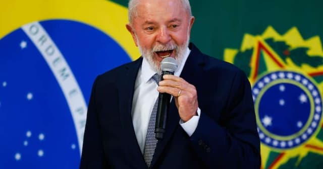Lula Defende PEC para Combater Crime Organizado