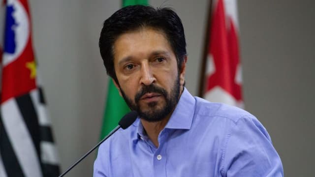 Prefeito lamenta tragédia aérea em São Paulo