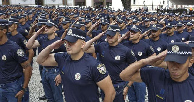 Projeto GCM nas escolas de São Paulo gera polêmica