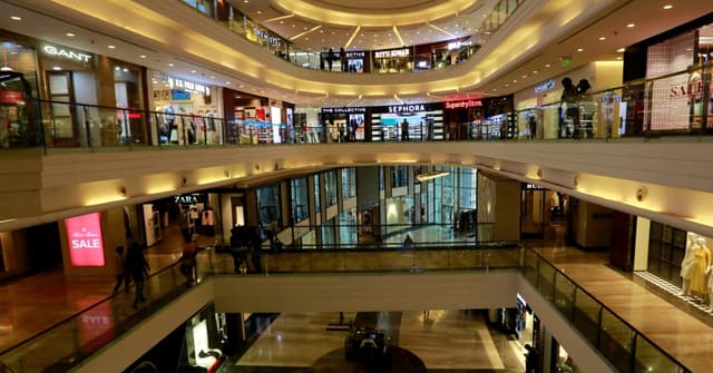 Crescimento Empresarial da Índia Registra Queda em Março