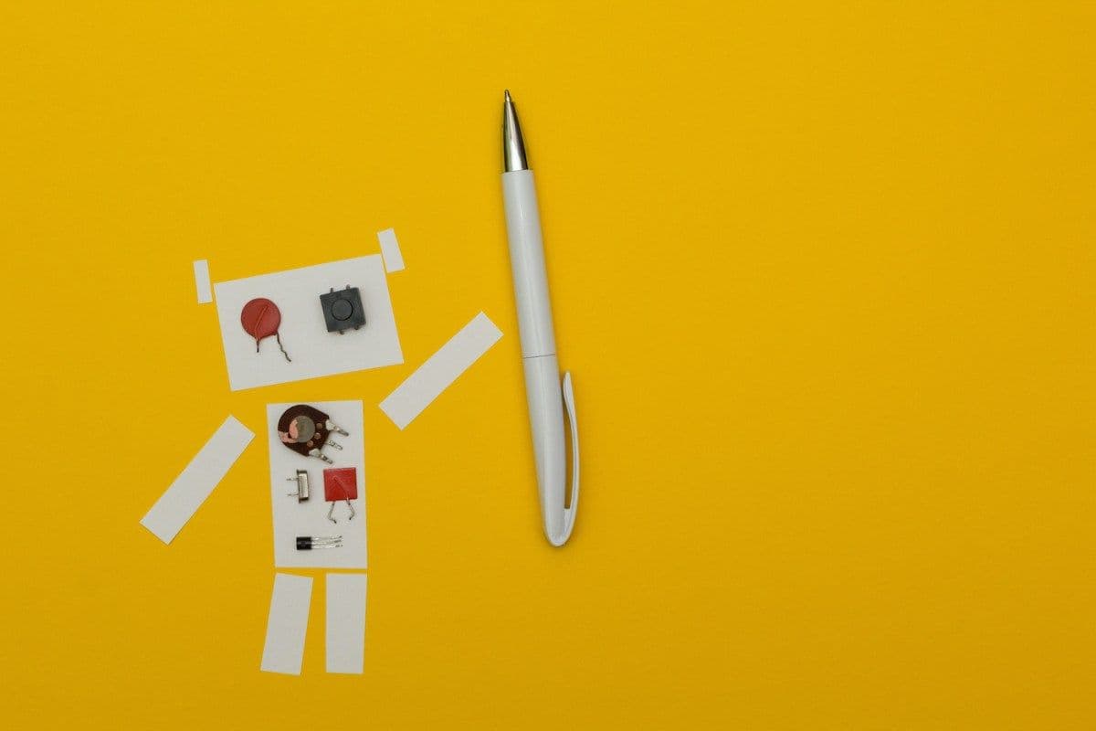 Startups de IA são acusadas de manipular revisão por pares