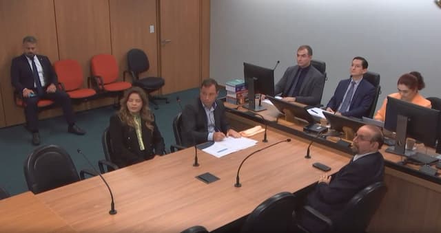 Moraes questiona Cid em audiência de delação premiada