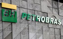 Análise do prejuízo da Petrobras no 4T24