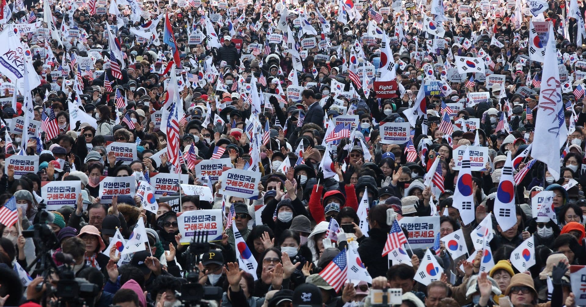 Ativismo Religioso em Defesa do Presidente Sul-Coreano