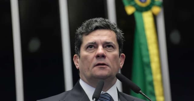 Conflito entre Mário Frias e Sérgio Moro sobre Lava Jato