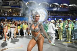 Grande Rio luta para manter Paolla Oliveira como rainha