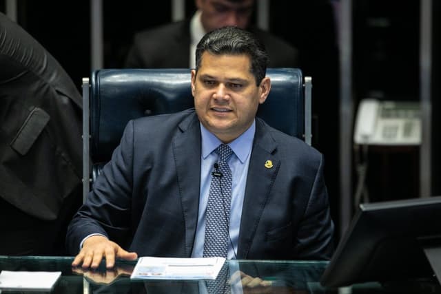 Senado Libera Pagamento de Emendas Antigas