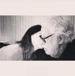 Manoel Carlos celebra 92 anos com homenagem emocionante