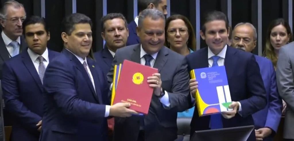 Abertura dos Trabalhos Legislativos é Realizada no Congresso