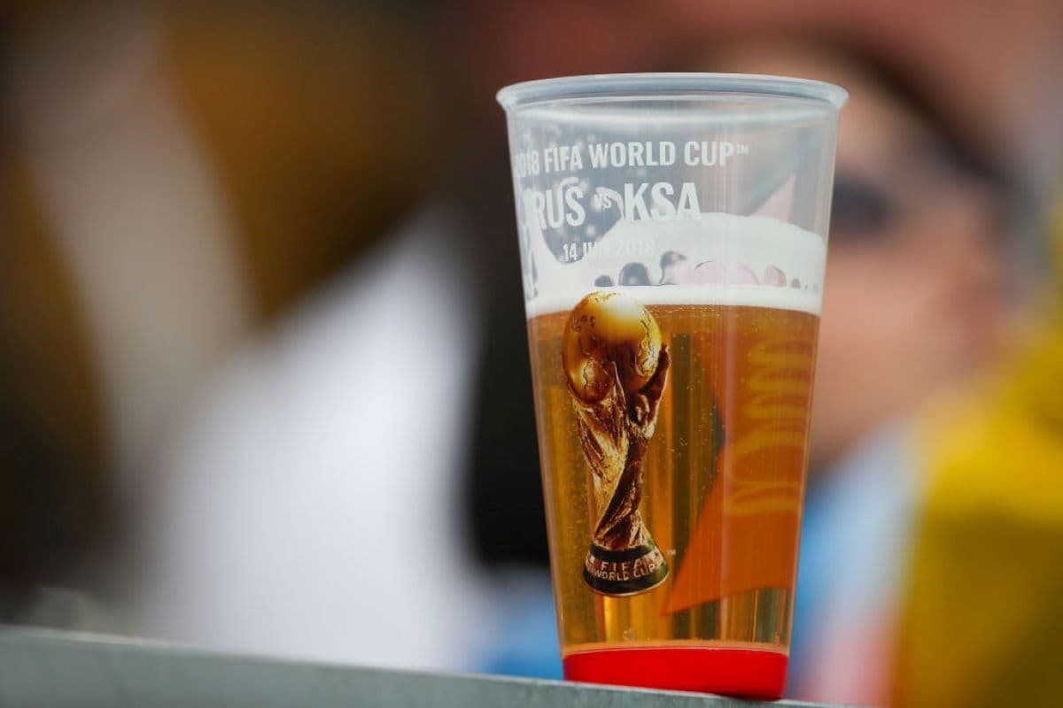 Arábia Saudita mantém proibição de álcool na Copa de 2034