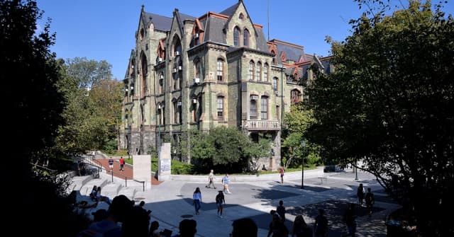 Trump Suspende Financiamento à Universidade da Pensilvânia