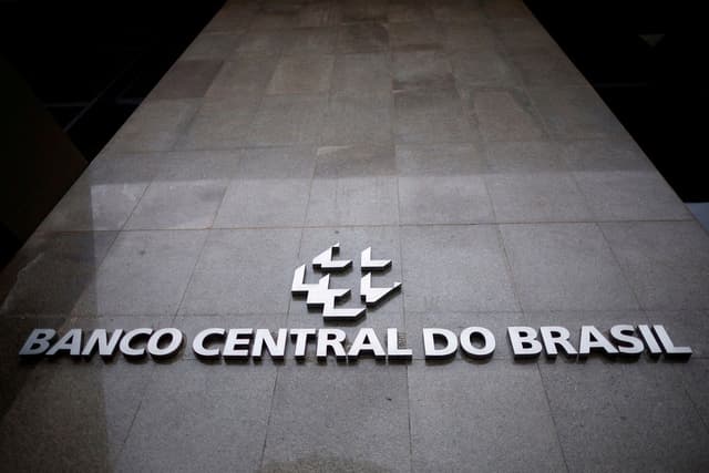 Banco Central recomenda cautela na concessão de crédito