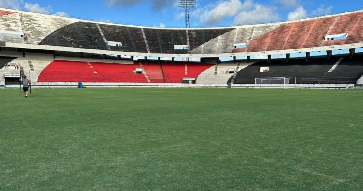 Santa Cruz e Sport se enfrentam no clássico do Pernambucano