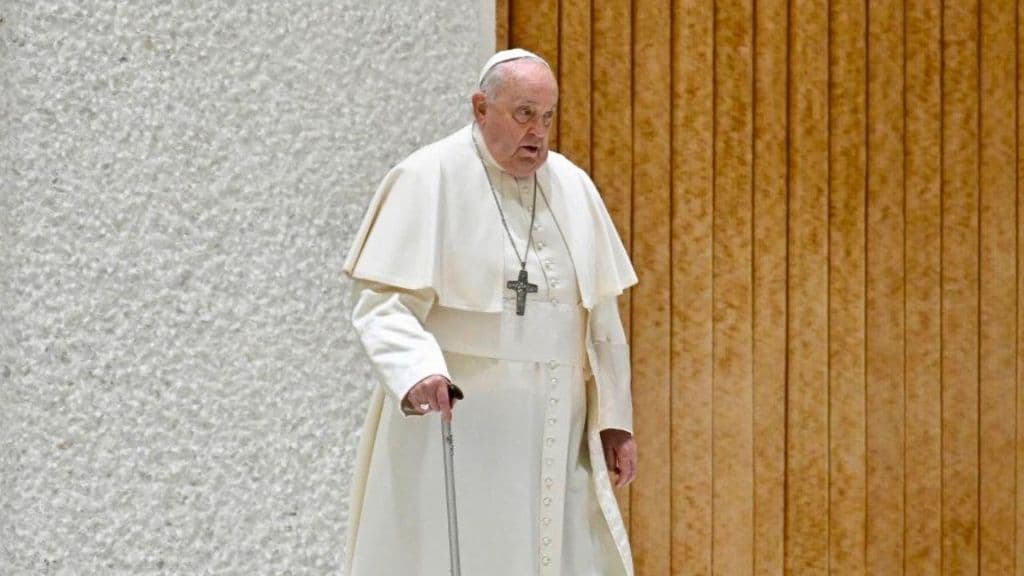 Papa Francisco apresenta melhora e segue descansando