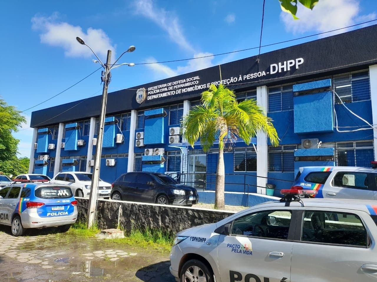 Chacina em Abreu e Lima deixa seis mortos em casa