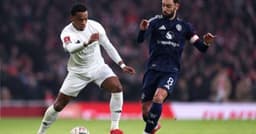 Manchester United e Arsenal se enfrentam no domingo