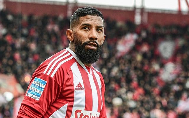 Rodinei faz declarações sobre Wesley e rivalidade no futebol