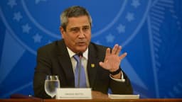 Defesa de Braga Netto considera denúncia incoerente