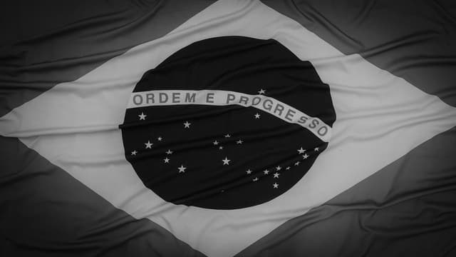 Economistas alertam sobre estagflação no Brasil em 2025