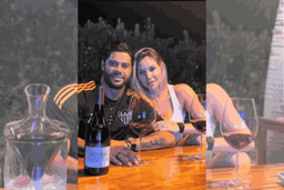 Hulk comemora vitória com vinho de R$10 mil
