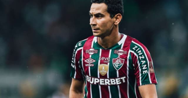 Ganso celebra seis anos no Fluminense em recuperação