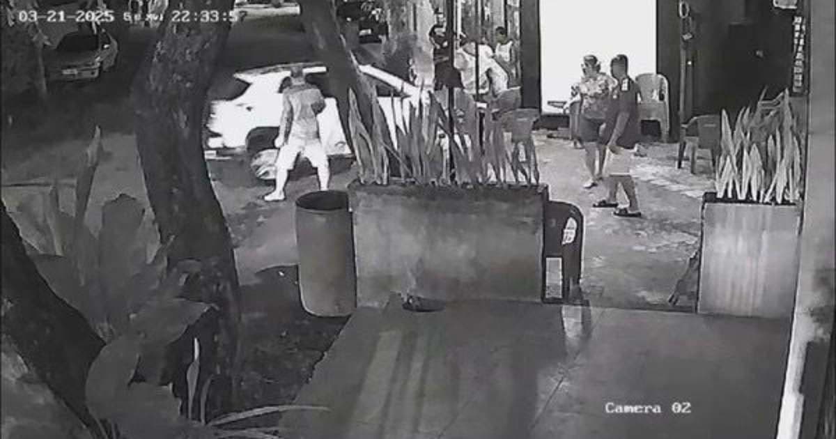 Motorista Atropela 10 em Bar e É Preso em Nova Iguaçu