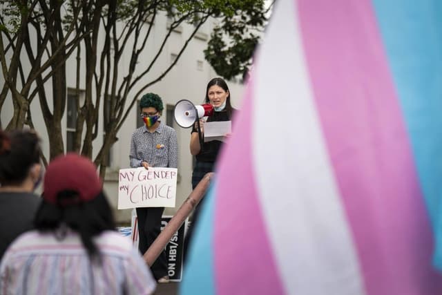 EUA expulsarão soldados transgêneros do exército