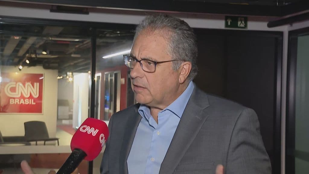 Zarattini defende fundação como solução para IBGE