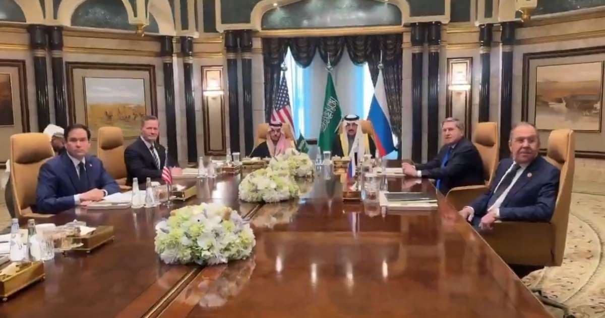 EUA e Rússia discutem fim da guerra na Ucrânia