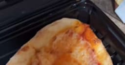 Cliente encontra comida errada em pedido de restaurante