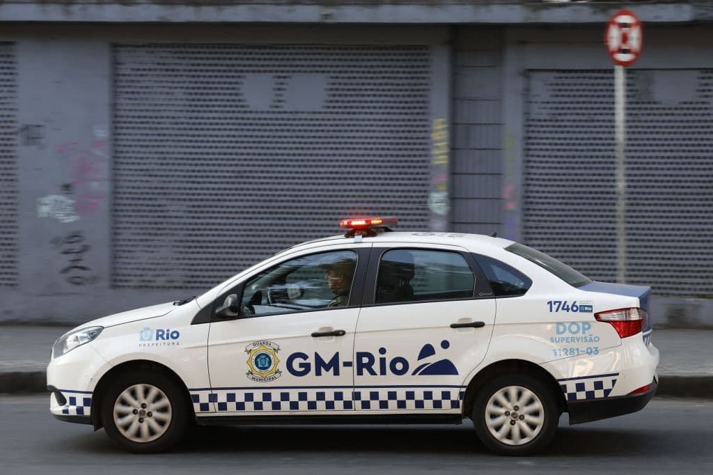 Prefeitos debatem armamento das guardas municipais no Brasil