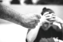 Mais de 21 milhões de brasileiras sofreram violência em 2024