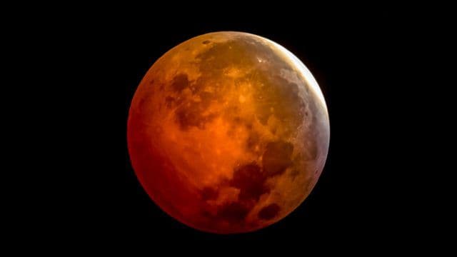 Guia para Assistir ao Eclipse Lunar em 2025