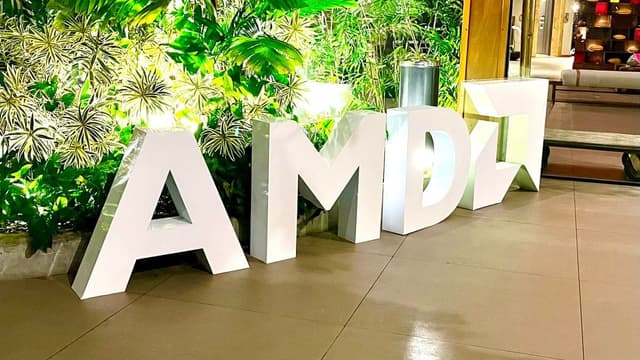 AMD registra receita recorde em data centers em 2024