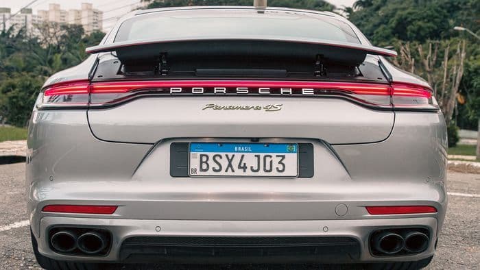 Escolha da combinação de letras na placa Mercosul