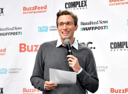 Jonah Peretti Revoluciona a Mídia Digital com BF Island
