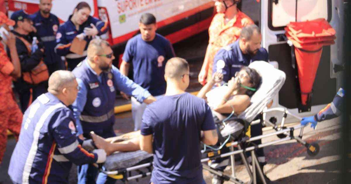 Incêndio em fábrica no RJ deixa vítimas internadas