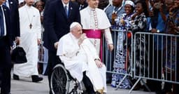 Estado de saúde do Papa continua crítico