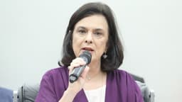 Aliados de Nísia reclamam de abandono no governo