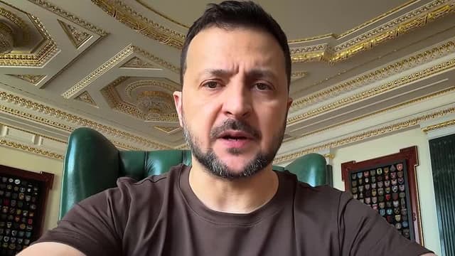 Zelensky pede plano de paz após reunião com vice dos EUA